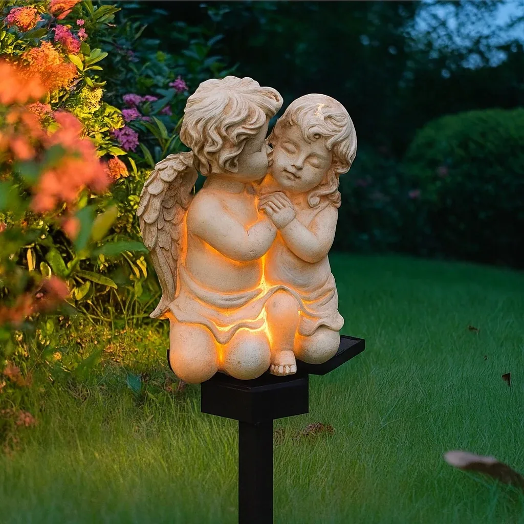 LAMPA SOLARNA ANIOŁ NA GRÓB CIEPŁA BIAŁA LED IP44 45 CM Z CZUJNIKIEM ZMIERZCHU
